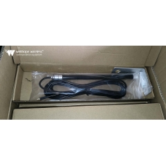 Đài phát thanh Ethernet không dây UHF 5G NR 4G Khung hình chữ L bằng sợi thủy tinh Ăng ten cổng
        
