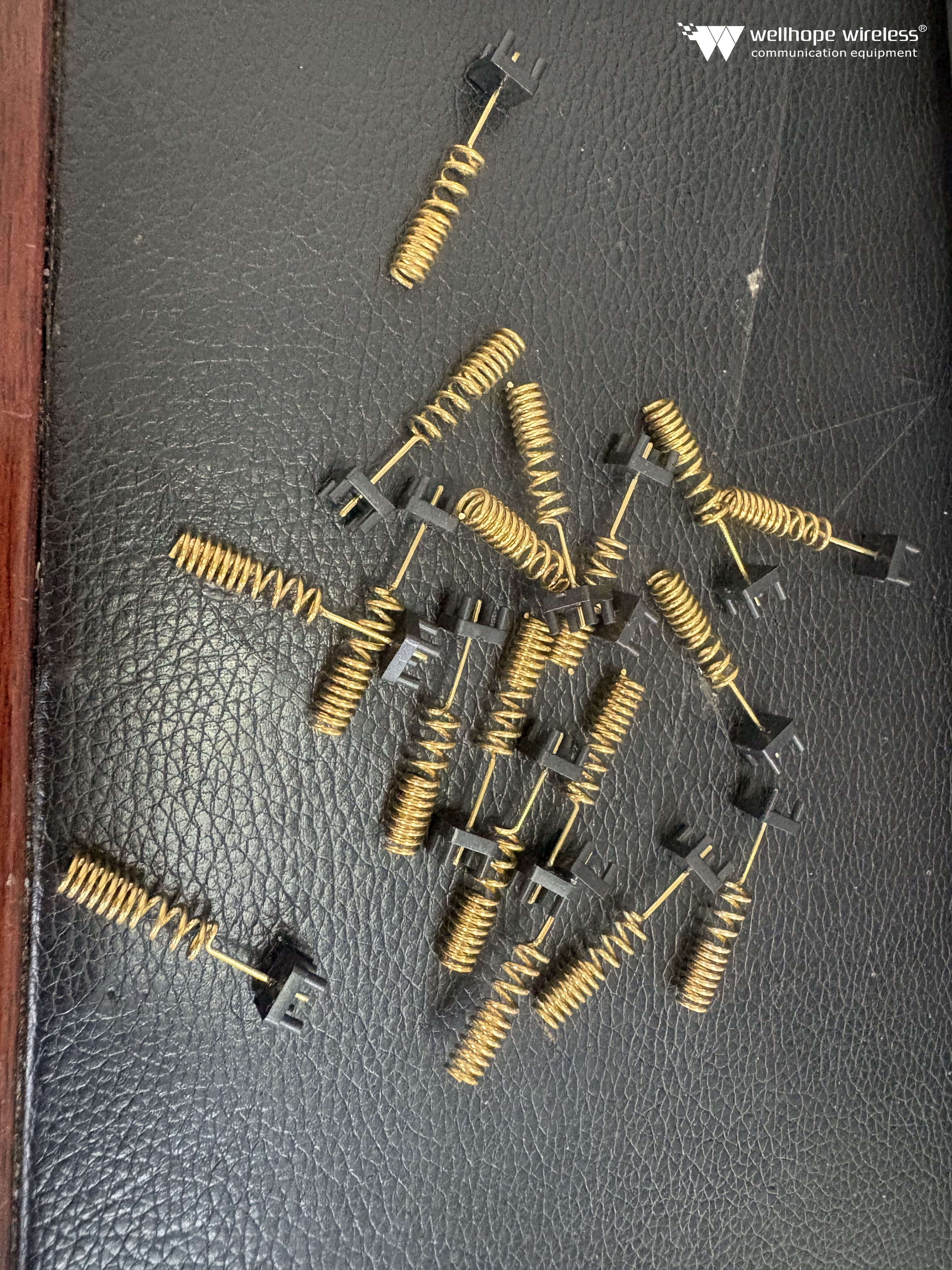 Đặc điểm cơ bản của sóng vô tuyến